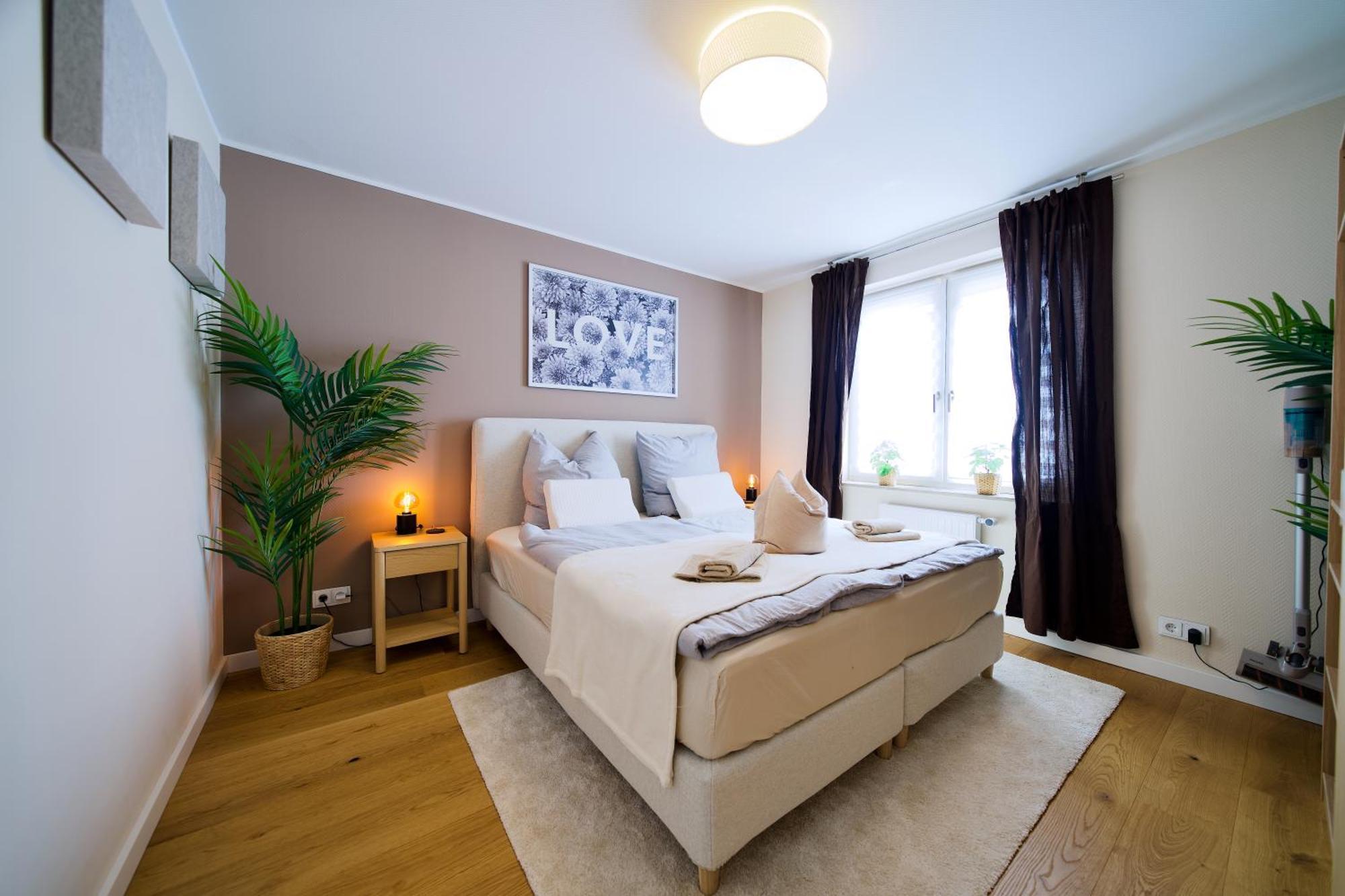 Ferienwohnung Edler Wohnraum Schwanenteich-Oase Mit Balkon, Kaffeevollautomat, Lift & Parkplatz Zwickau Exterior foto
